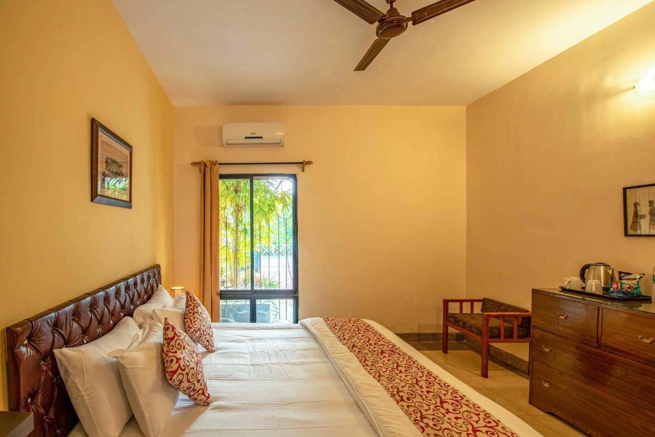 Taruchaya By Stayvista: Enchanting Retreat with Gazebo and Lush Lawn Raichak Exterior photo